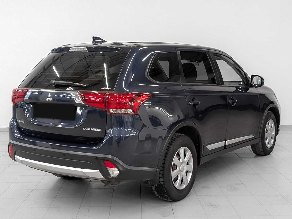 Mitsubishi Outlander с пробегом — 2017 год. Фото: #4