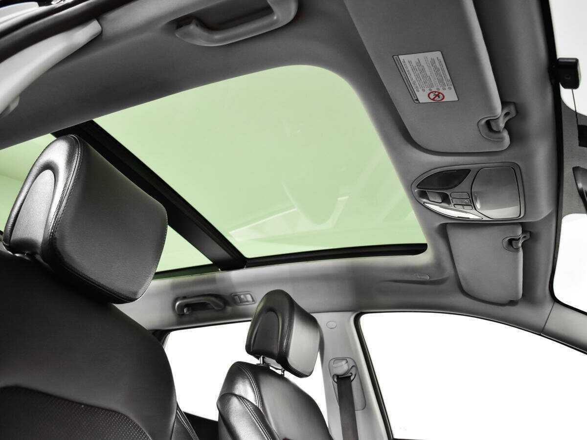 Hyundai Santa Fe с пробегом — 2013 год. Фото: #12