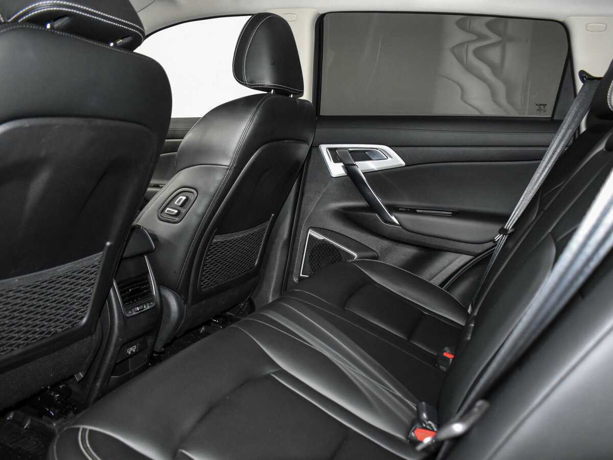 Geely Atlas с пробегом — 2021 год. Фото: #12