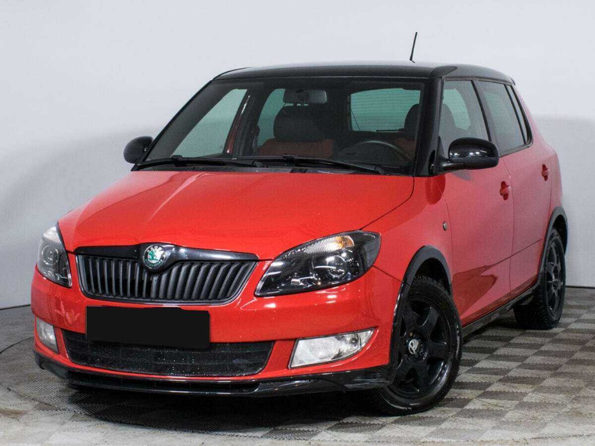 Skoda Fabia с пробегом — 2012 год. Фото: #0