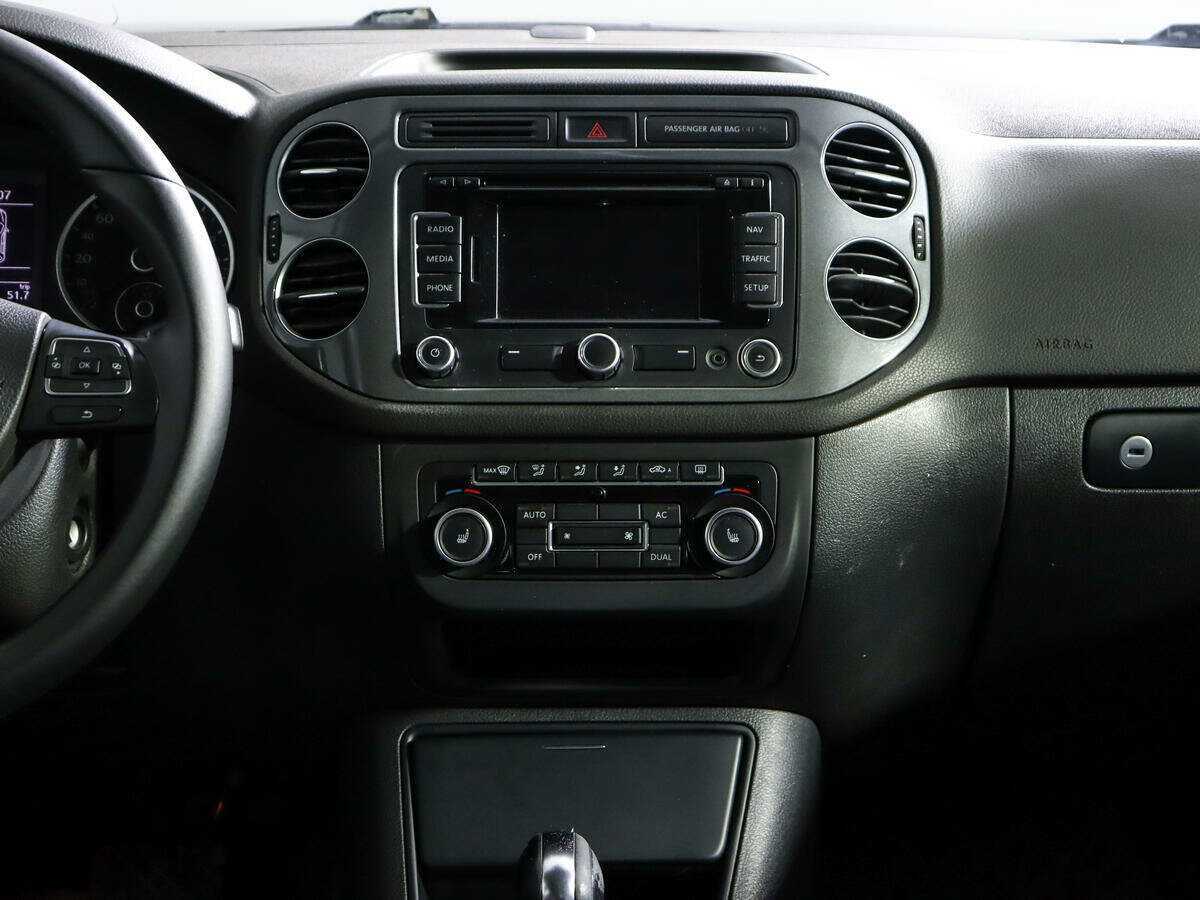 Volkswagen Tiguan с пробегом — 2012 год. Фото: #10