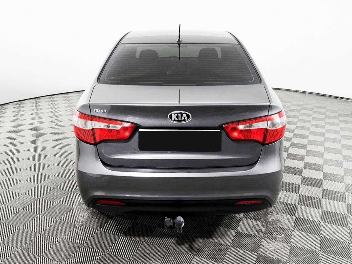 Kia Rio с пробегом — 2014 год. Фото: #4