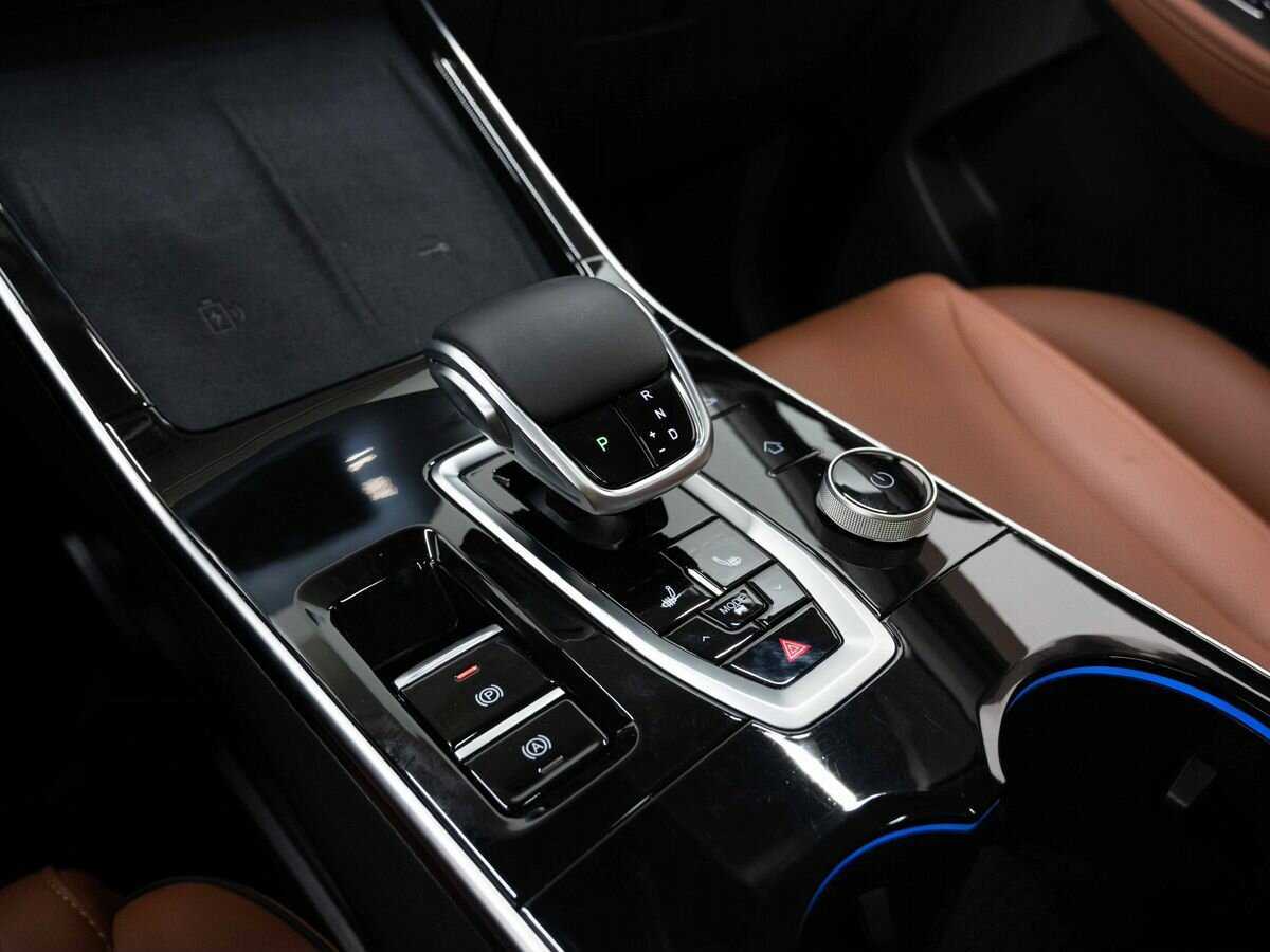 OMODA C5 с пробегом — 2023 год. Фото: #23