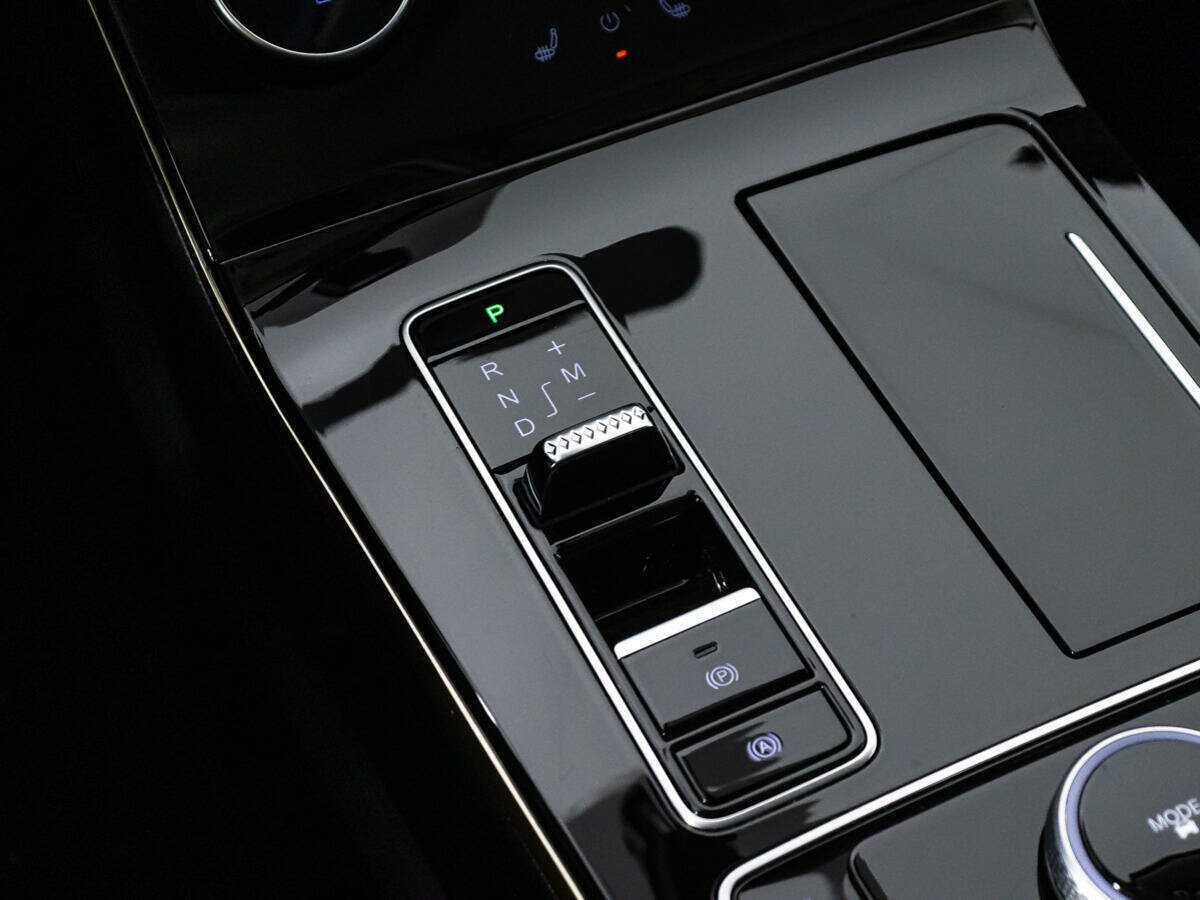 EXEED LX с пробегом — 2023 год. Фото: #16