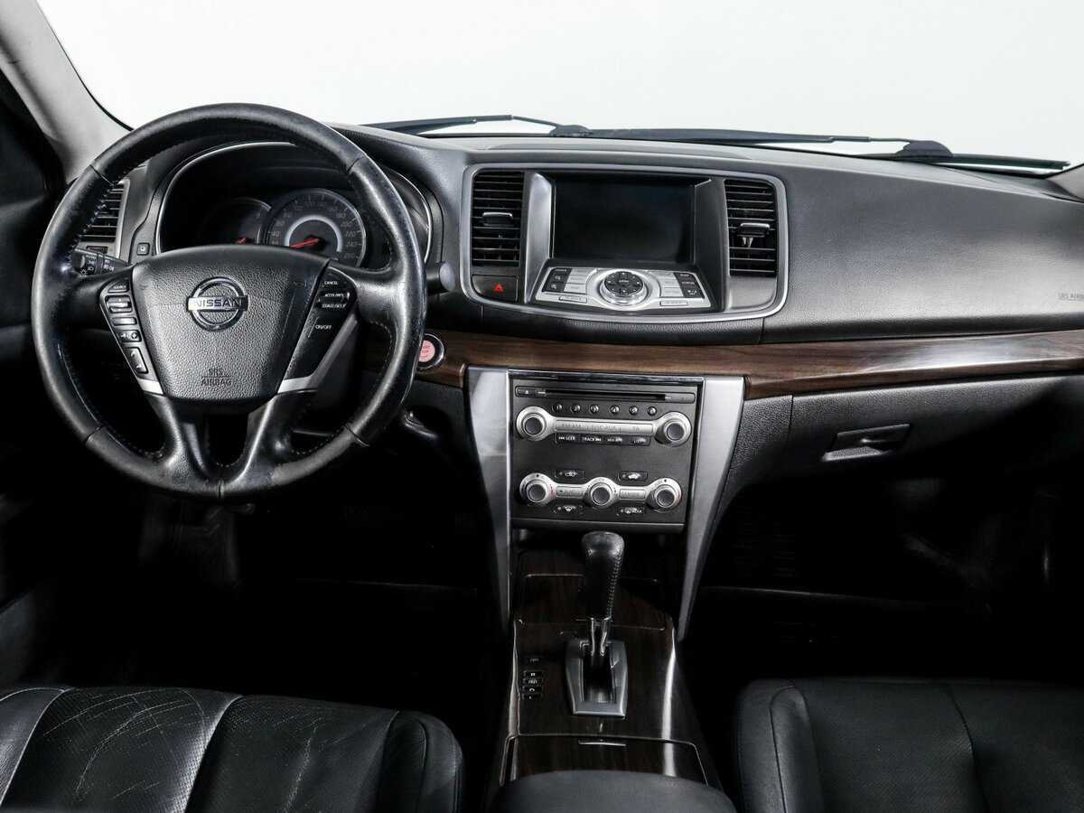 Nissan Teana с пробегом — 2012 год. Фото: #11