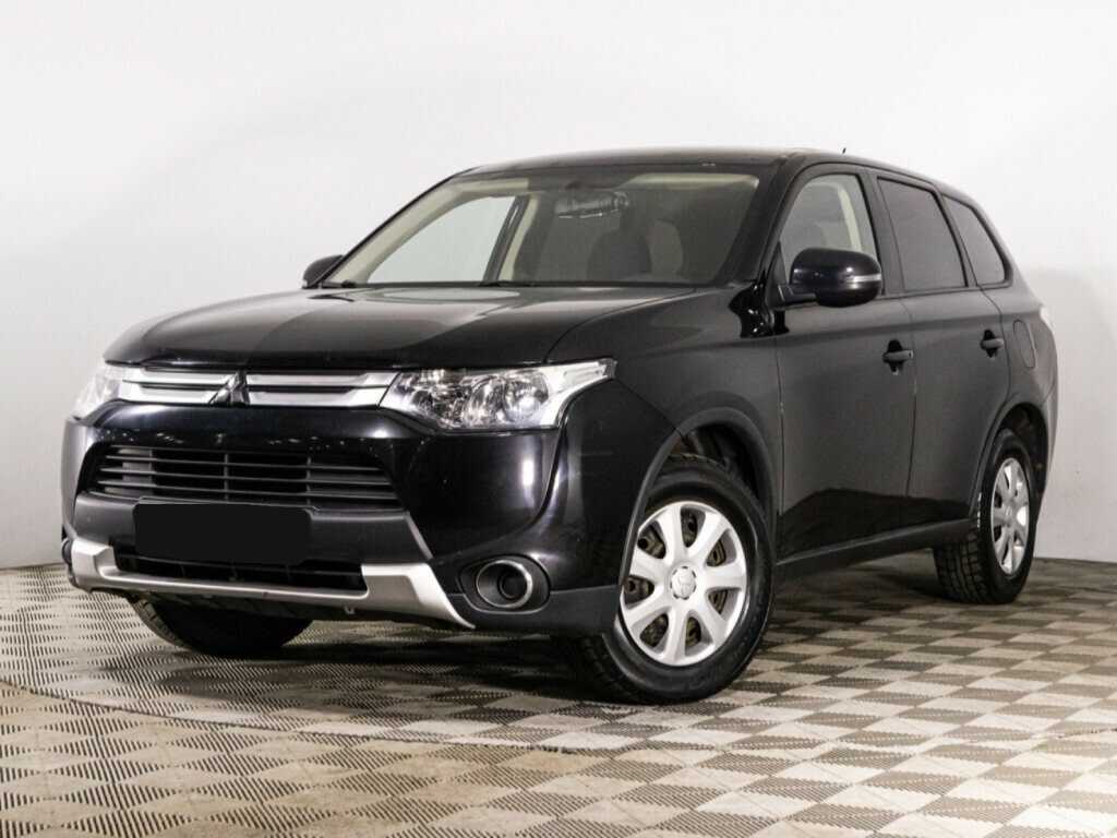 Mitsubishi Outlander с пробегом — 2014 год. Фото: #0