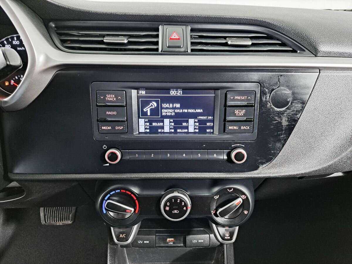 Kia Rio с пробегом — 2021 год. Фото: #11