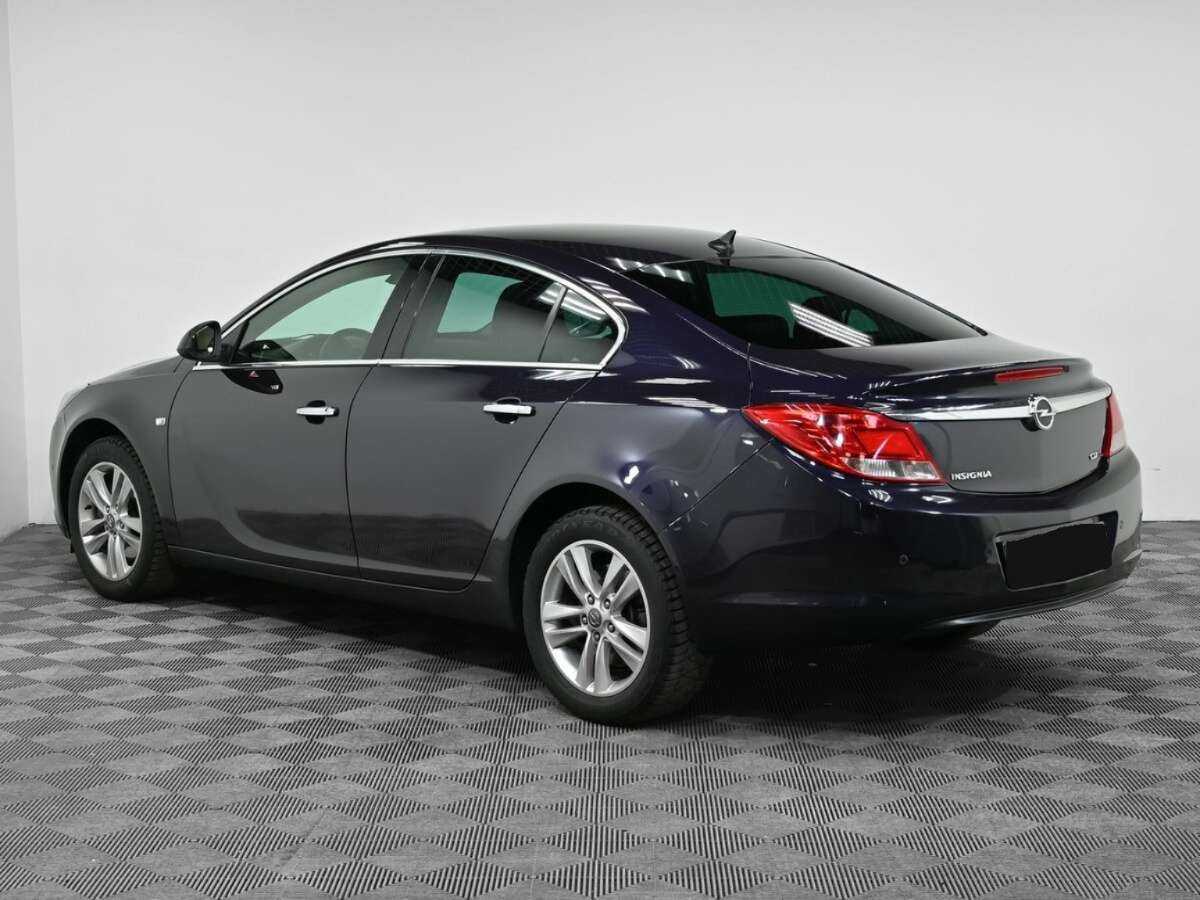 Opel Insignia с пробегом — 2013 год. Фото: #2
