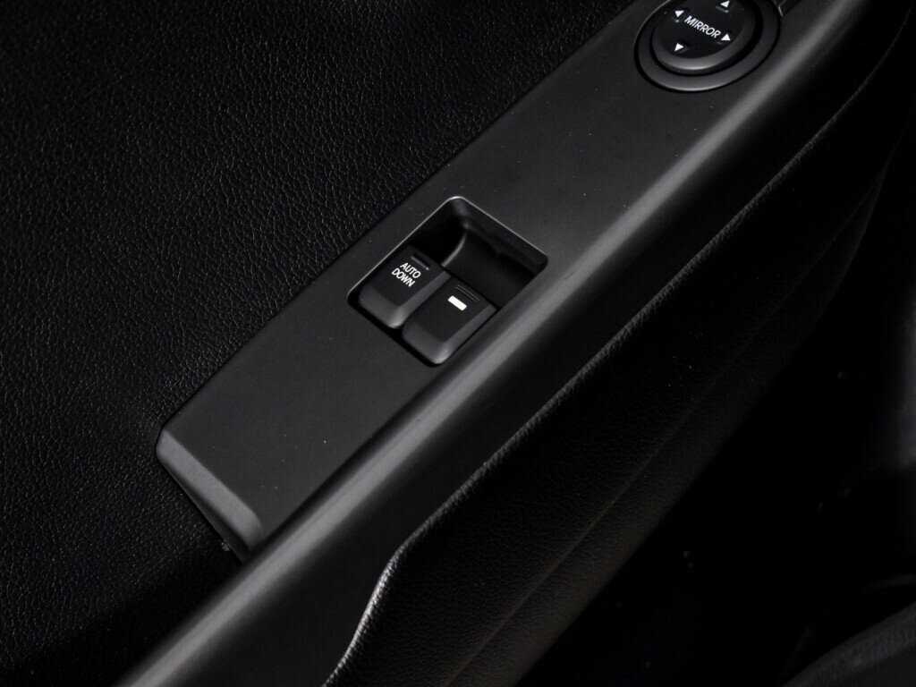 Kia Rio с пробегом — 2016 год. Фото: #9