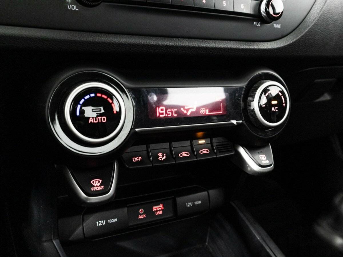 Kia Rio с пробегом — 2018 год. Фото: #15