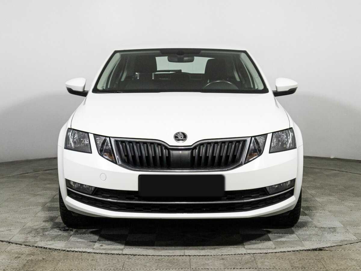 Skoda Octavia с пробегом — 2020 год. Фото: #1