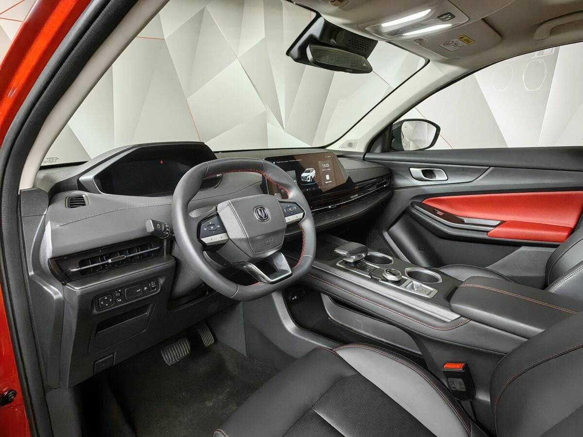 Changan UNI-S (CS55 Plus) с пробегом — 2024 год. Фото: #13