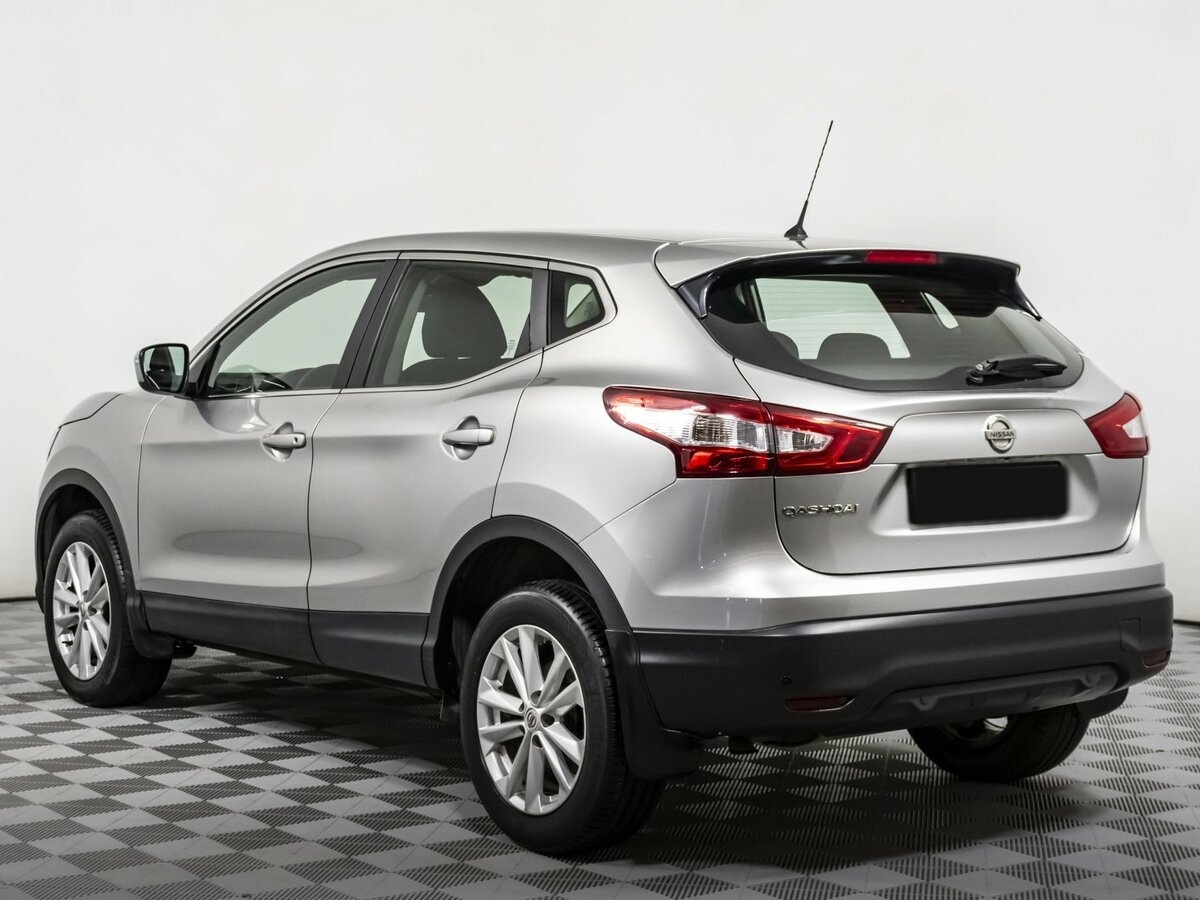 Nissan Qashqai с пробегом — 2015 год. Фото: #5