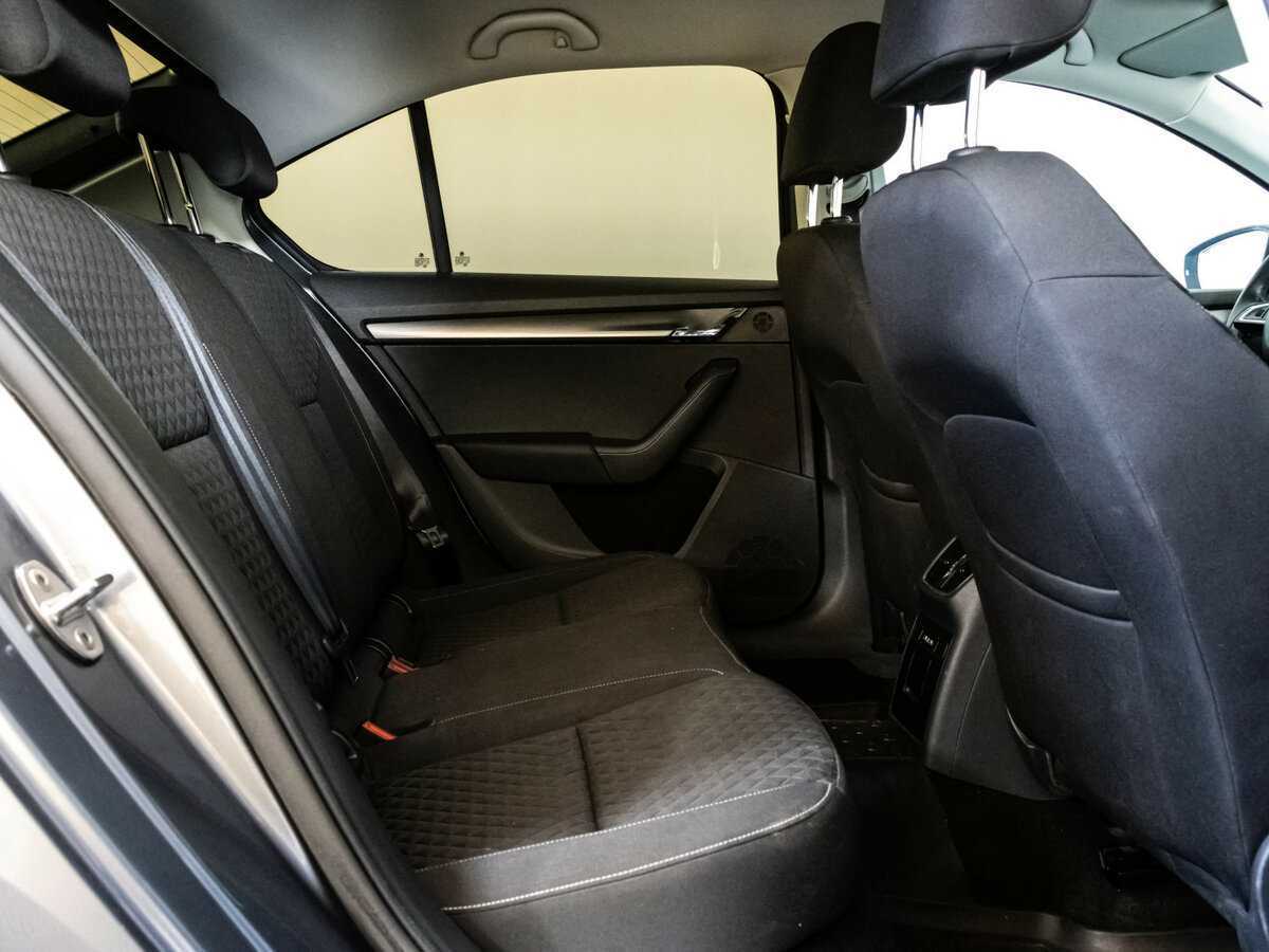 Skoda Octavia с пробегом — 2017 год. Фото: #12