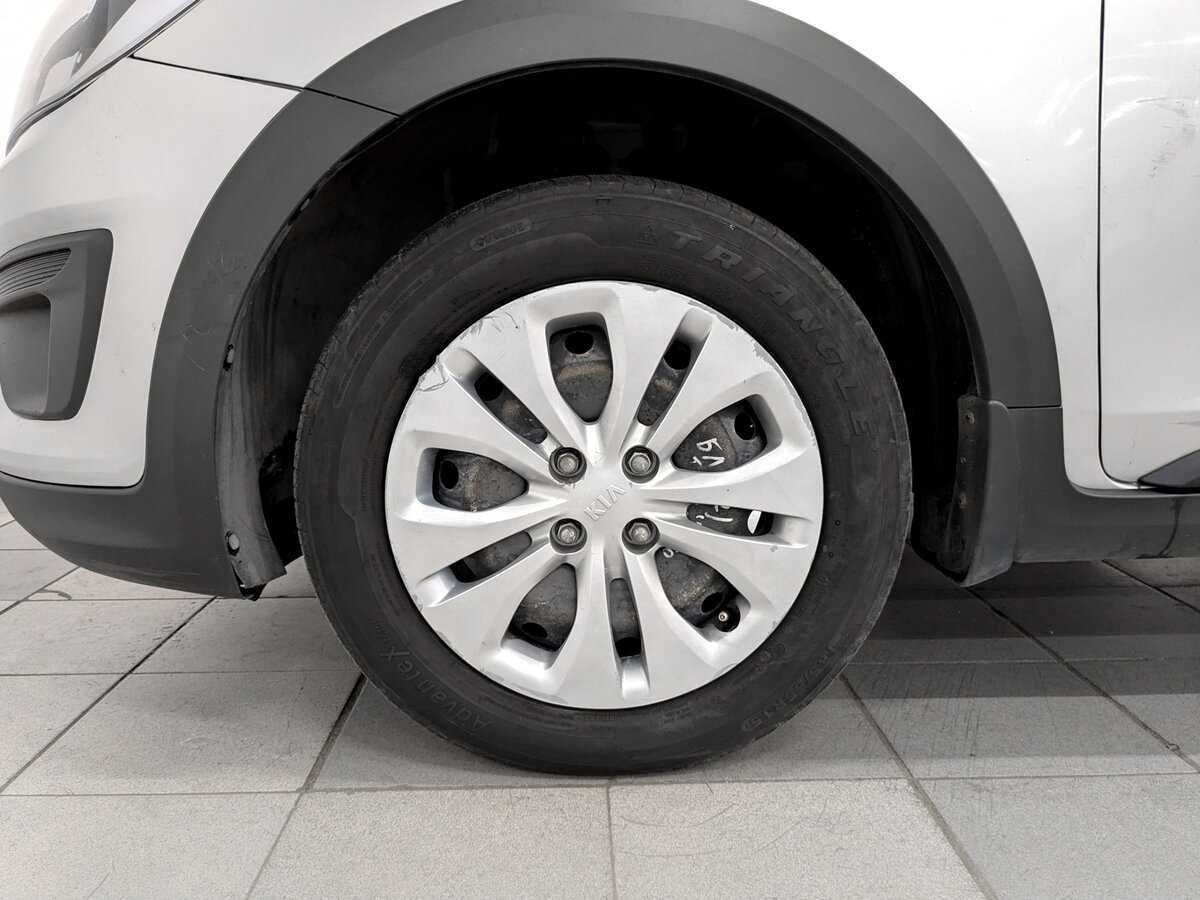 Kia Rio с пробегом — 2020 год. Фото: #17