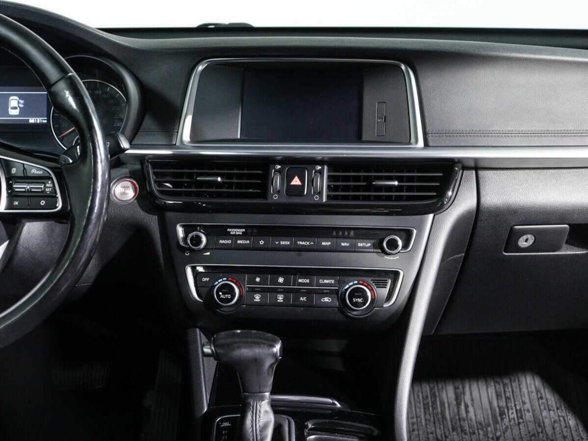 Kia Optima с пробегом — 2019 год. Фото: #10