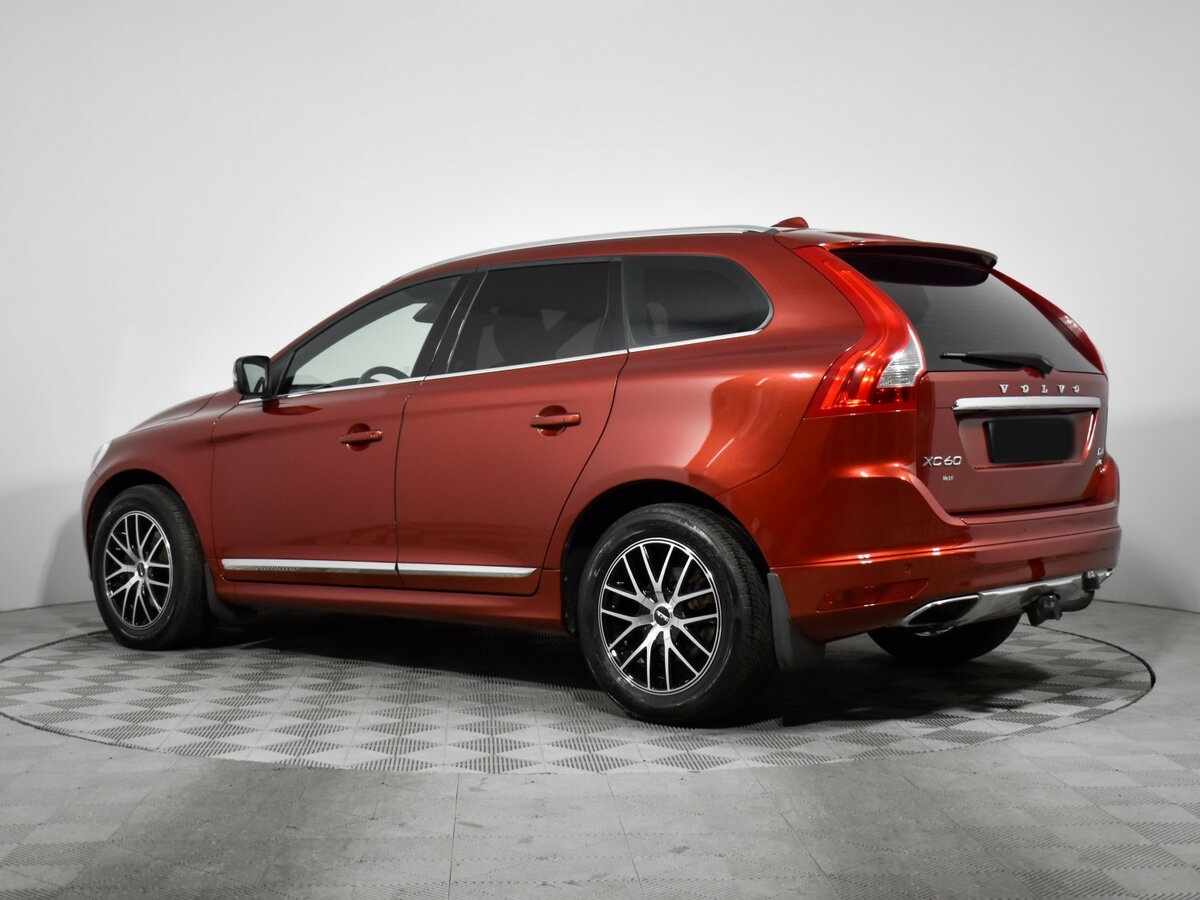 Volvo XC60 с пробегом — 2015 год. Фото: #5