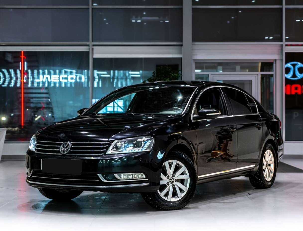 Volkswagen Passat с пробегом — 2013 год. Фото: #0
