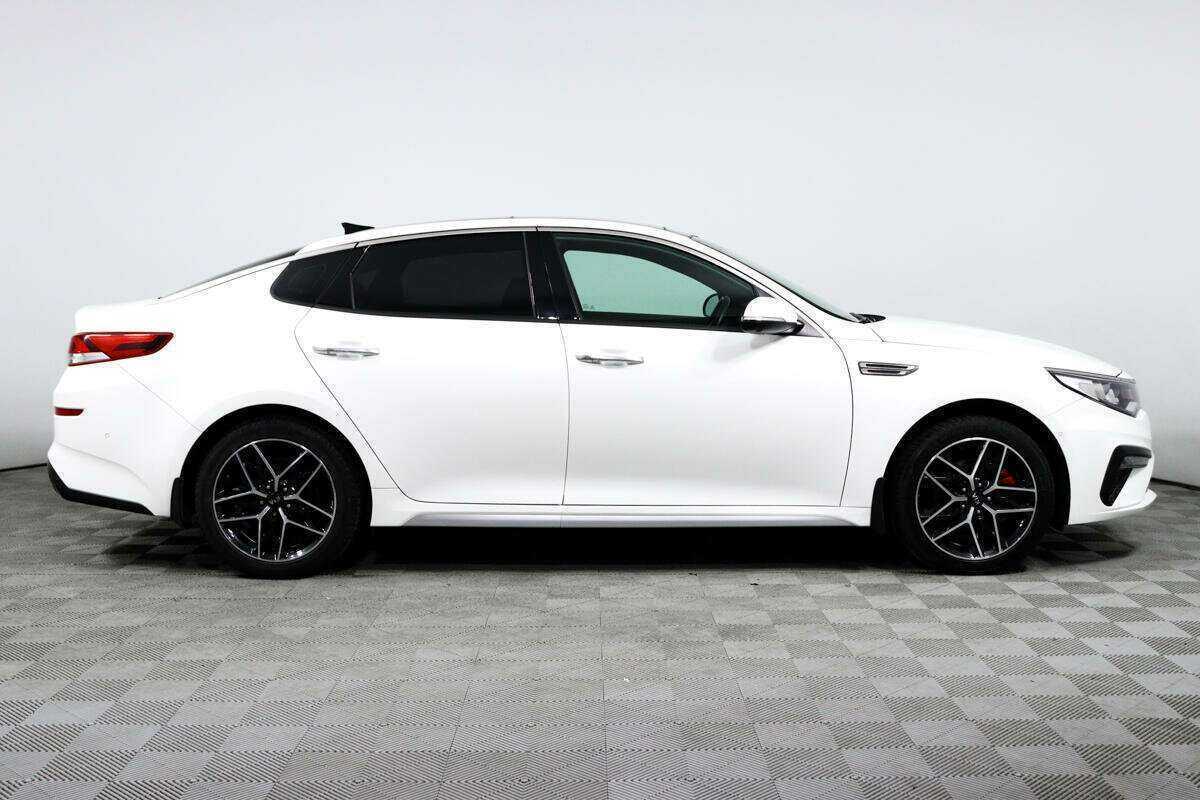 Kia Optima с пробегом — 2018 год. Фото: #3