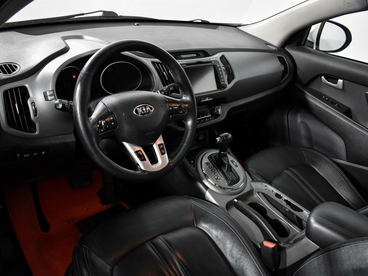 Kia Sportage с пробегом — 2016 год. Фото: #6