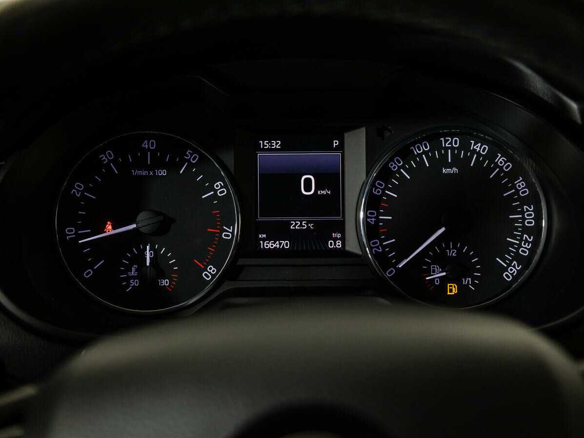 Skoda Octavia с пробегом — 2016 год. Фото: #9