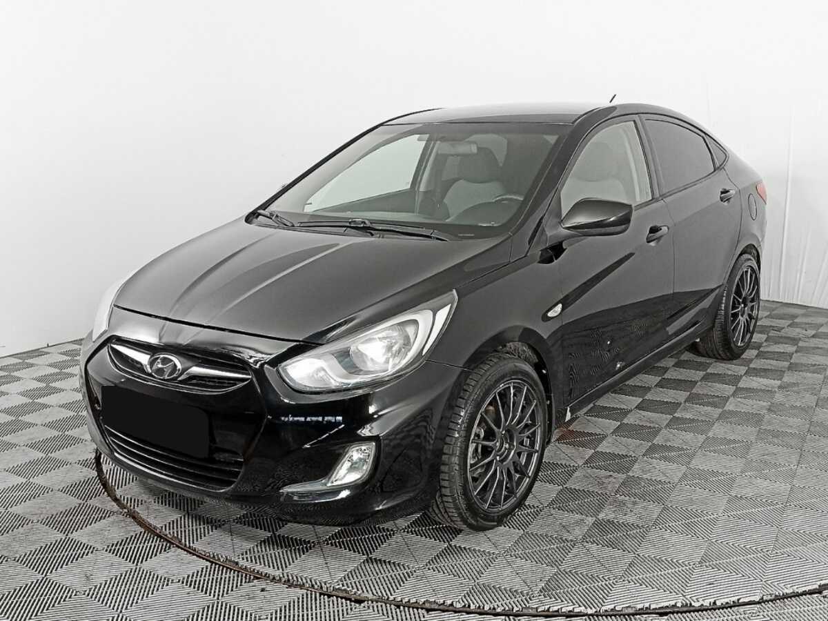 Hyundai Solaris с пробегом — 2013 год. Посмотреть фото