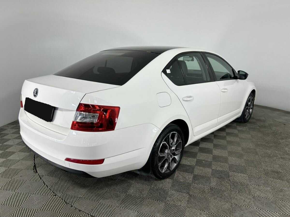Skoda Octavia с пробегом — 2014 год. Фото: #5