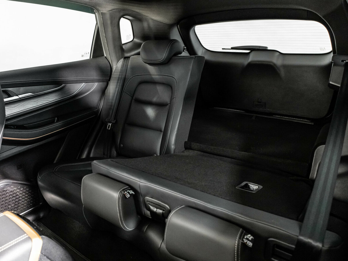 EXEED LX с пробегом — 2024 год. Фото: #16