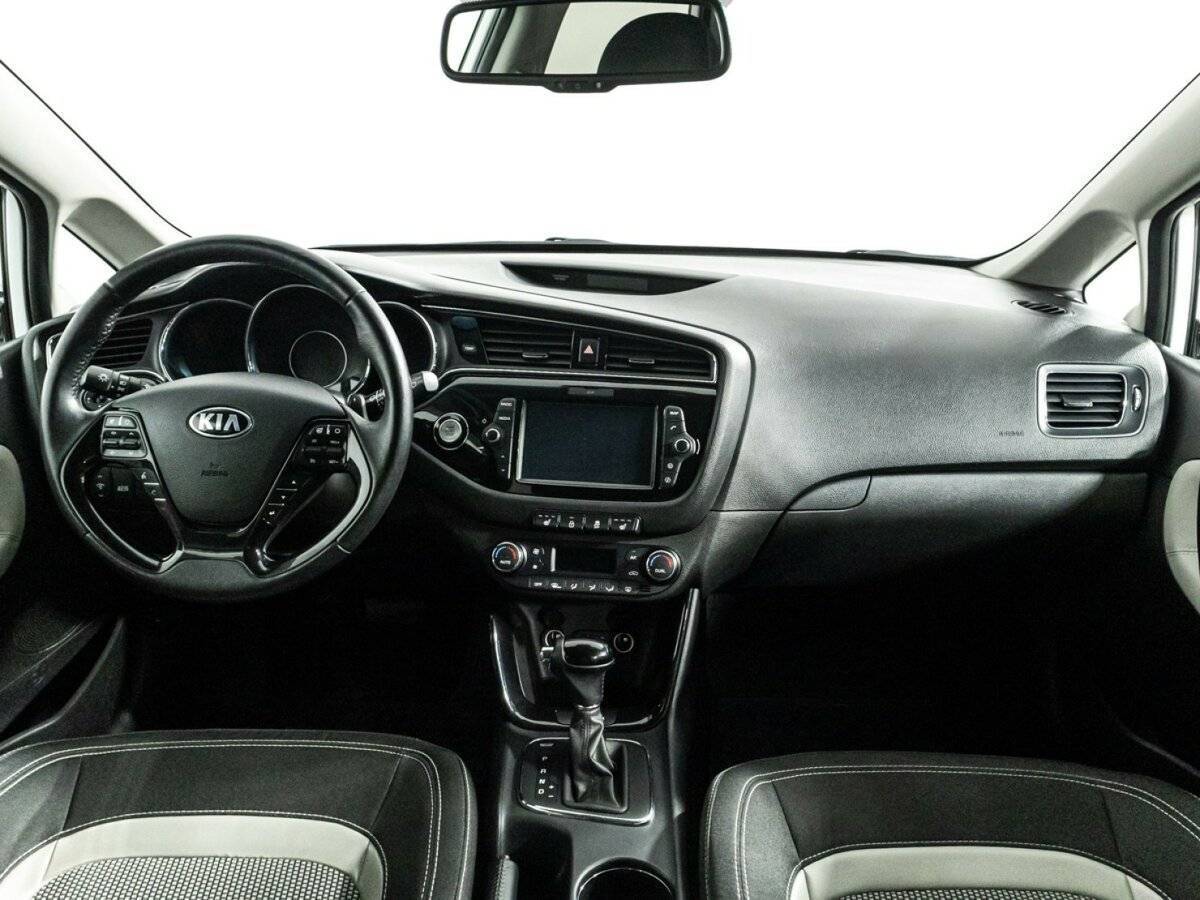 Kia Ceed с пробегом — 2018 год. Фото: #12