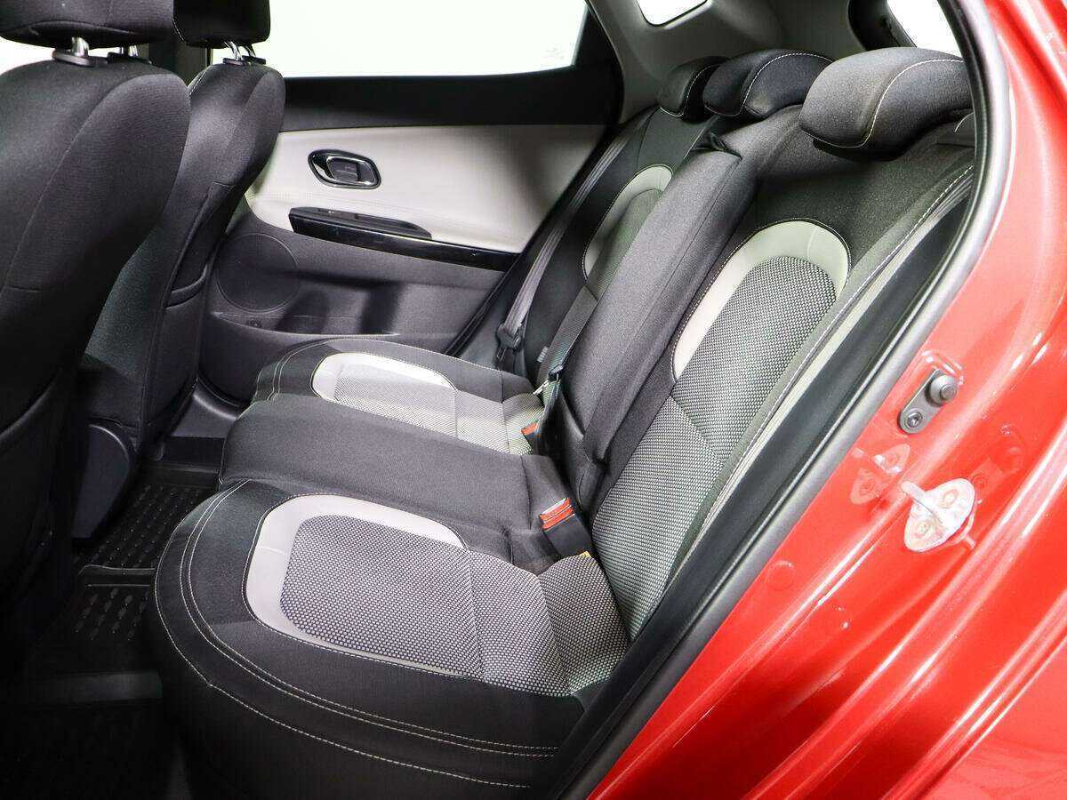 Kia Ceed с пробегом — 2018 год. Фото: #9