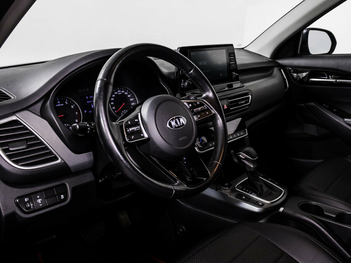 Kia Seltos с пробегом — 2020 год. Фото: #10