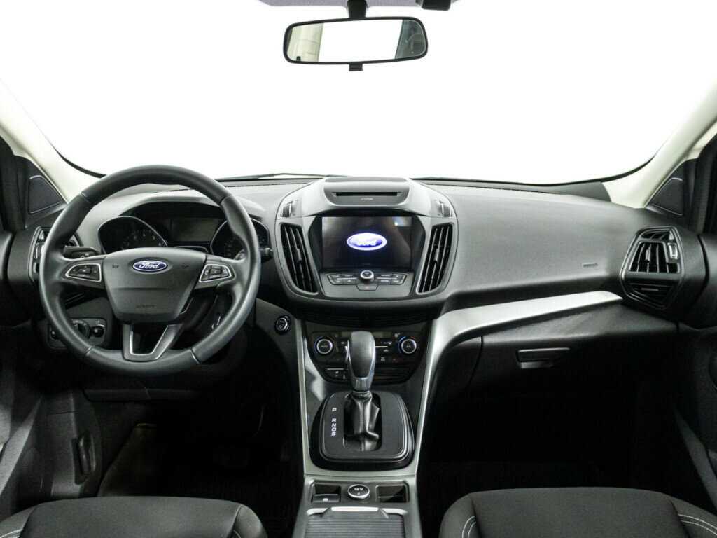 Ford Kuga с пробегом — 2019 год. Фото: #12