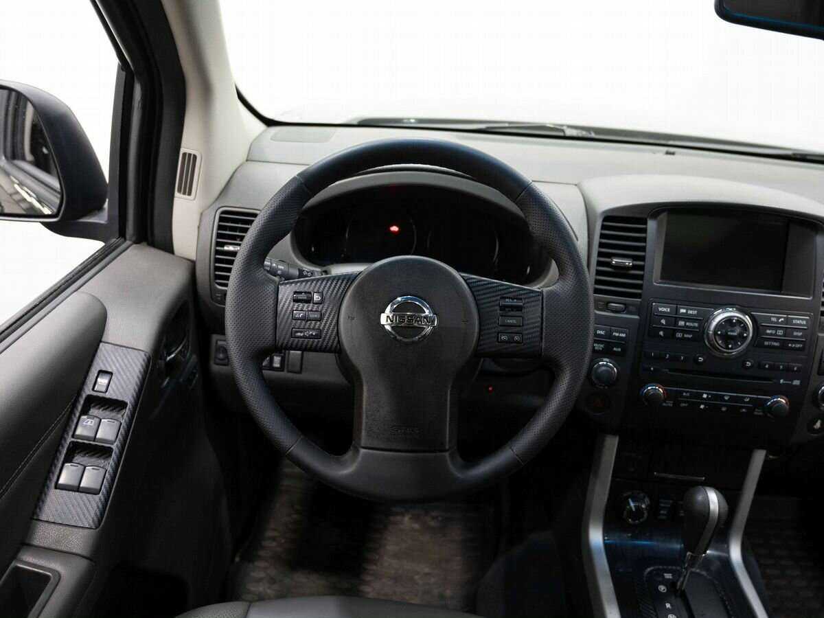 Nissan Pathfinder с пробегом — 2013 год. Фото: #13