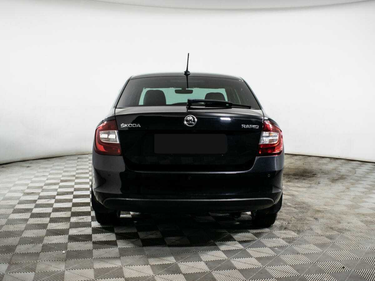 Skoda Rapid с пробегом — 2019 год. Фото: #5