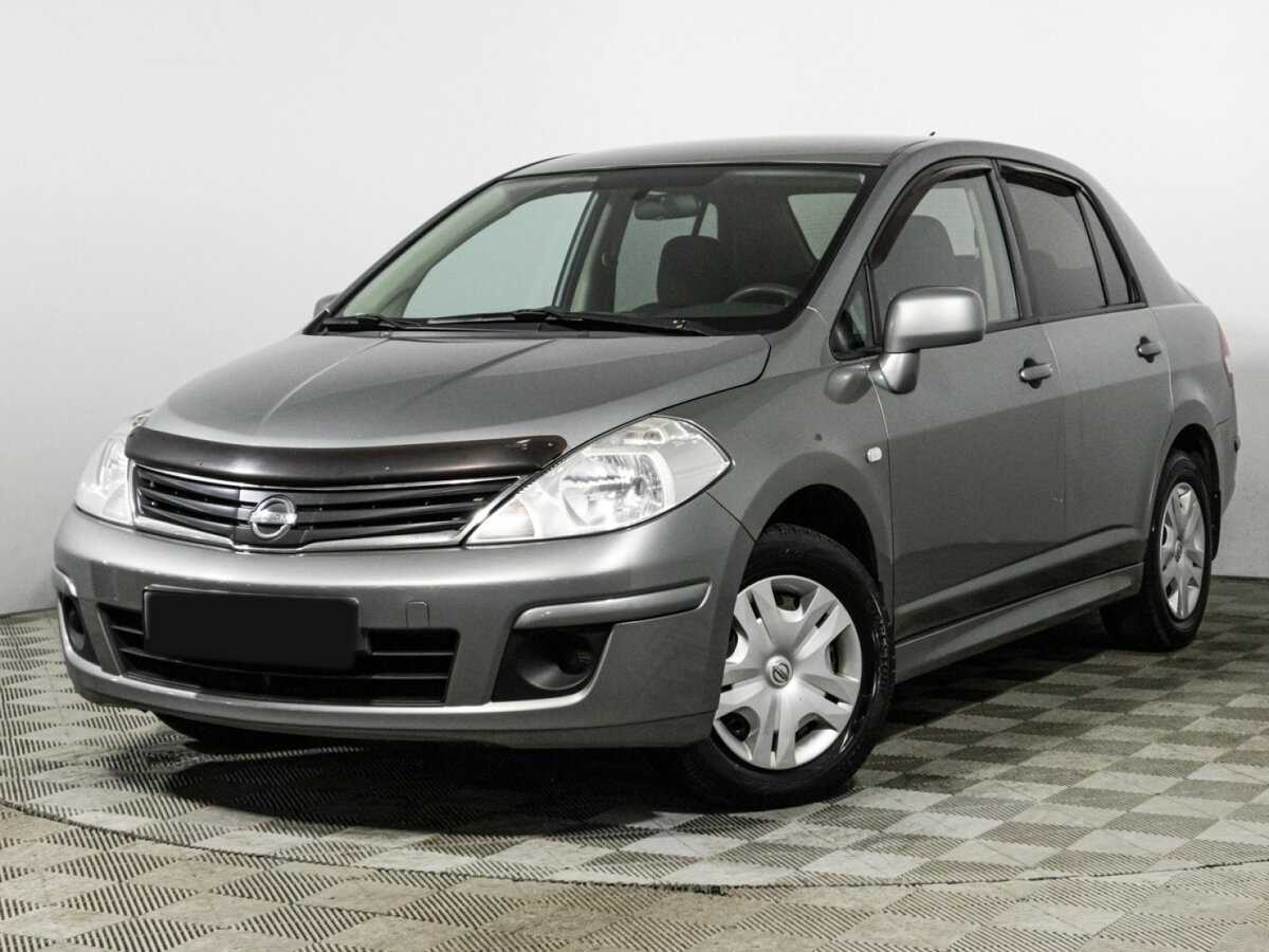 Nissan Tiida с пробегом — 2013 год. Фото: #0