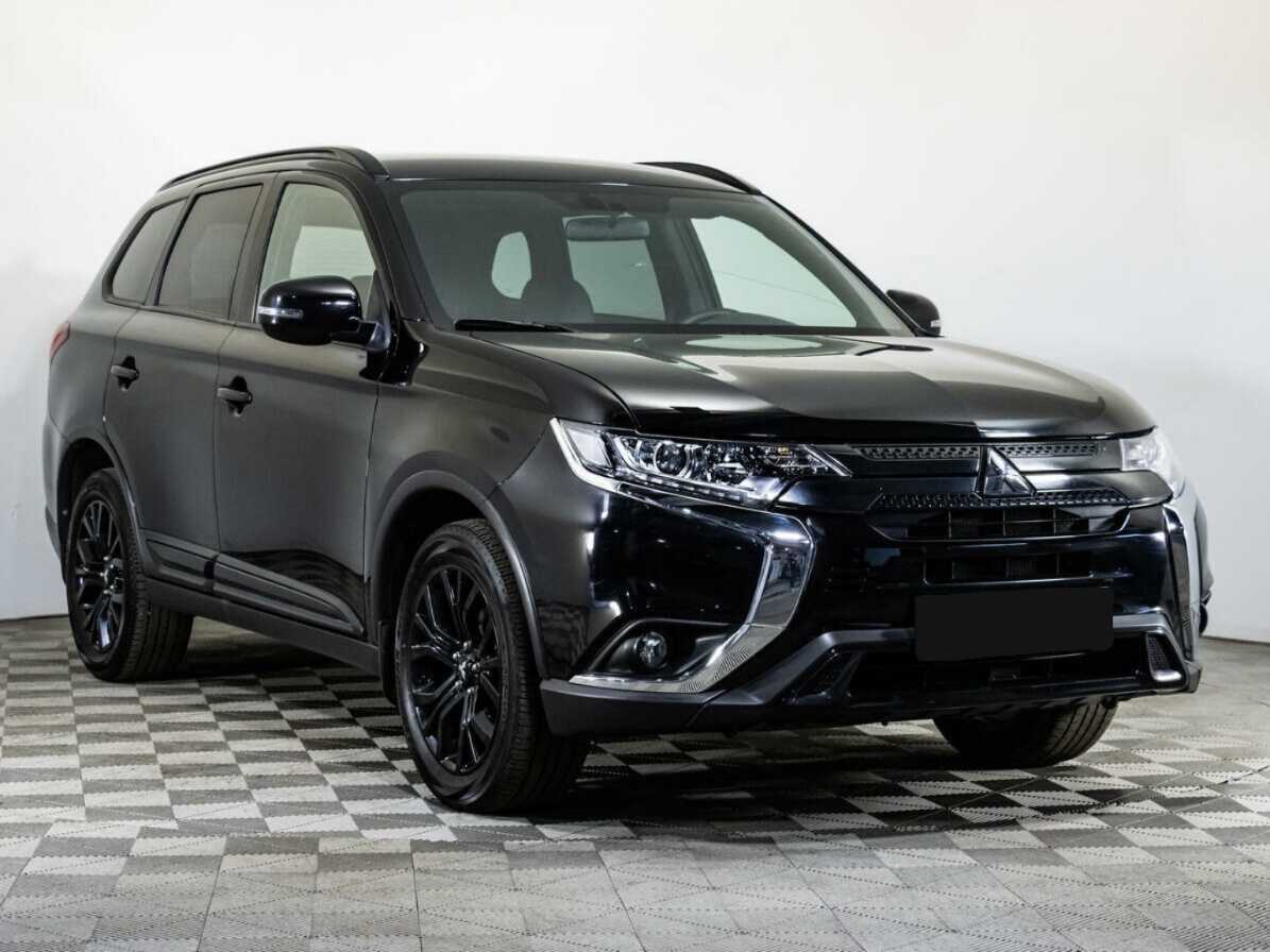 Mitsubishi Outlander с пробегом — 2021 год. Фото: #2