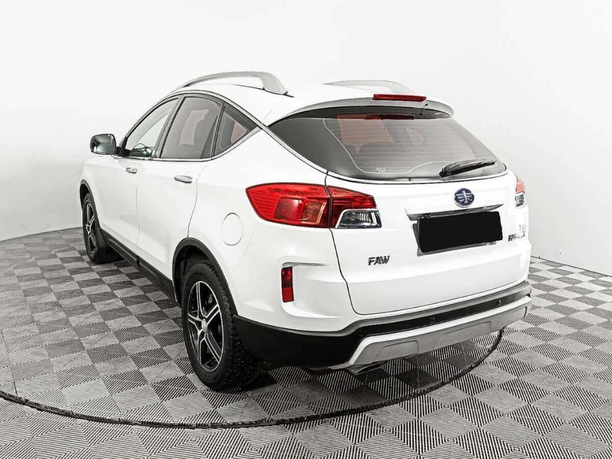 FAW Besturn X80 с пробегом — 2017 год. Фото: #5