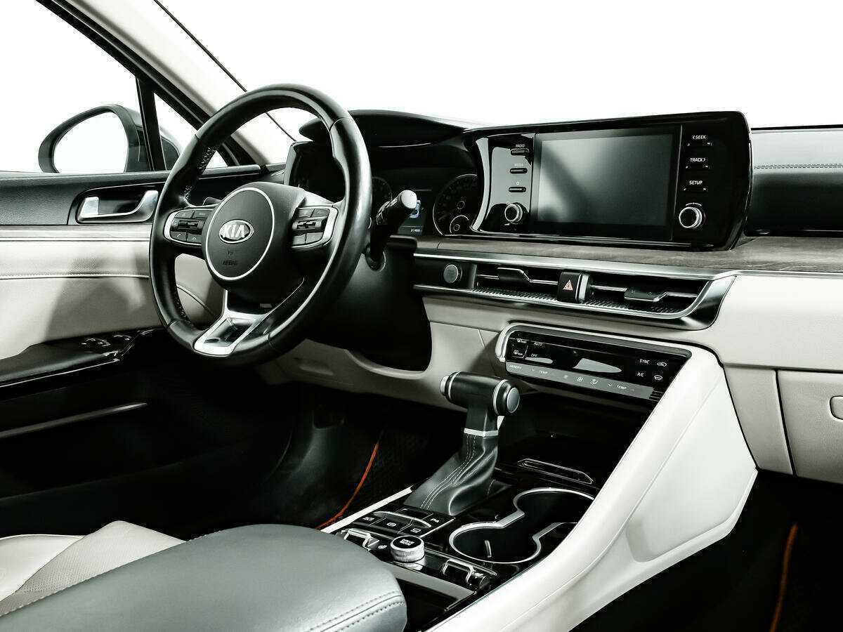 Kia K5 с пробегом — 2020 год. Фото: #7
