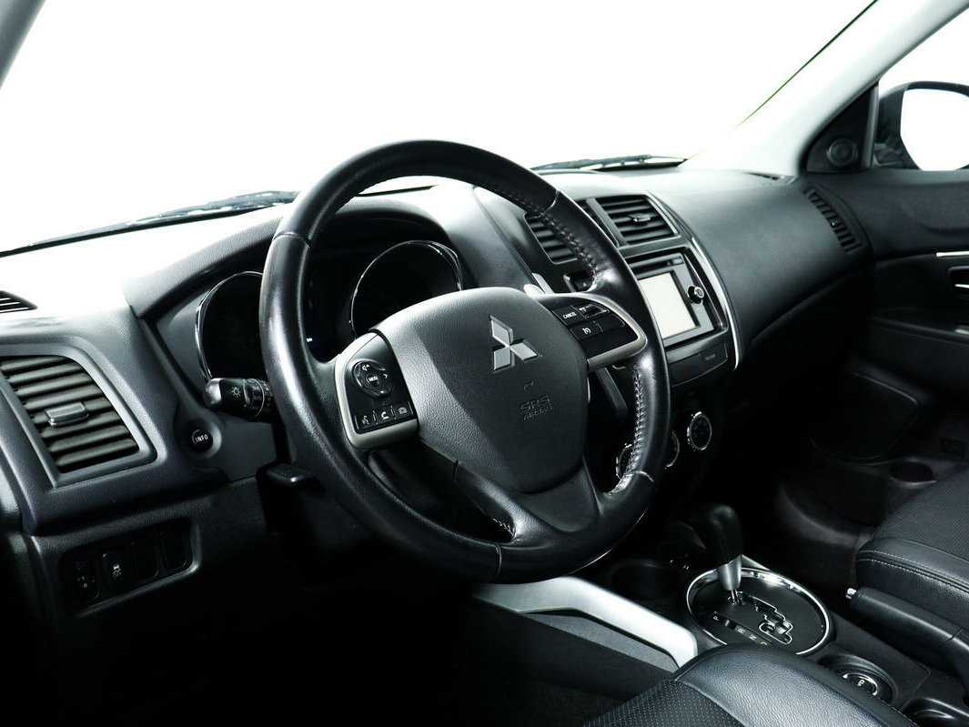 Mitsubishi ASX с пробегом — 2013 год. Фото: #12