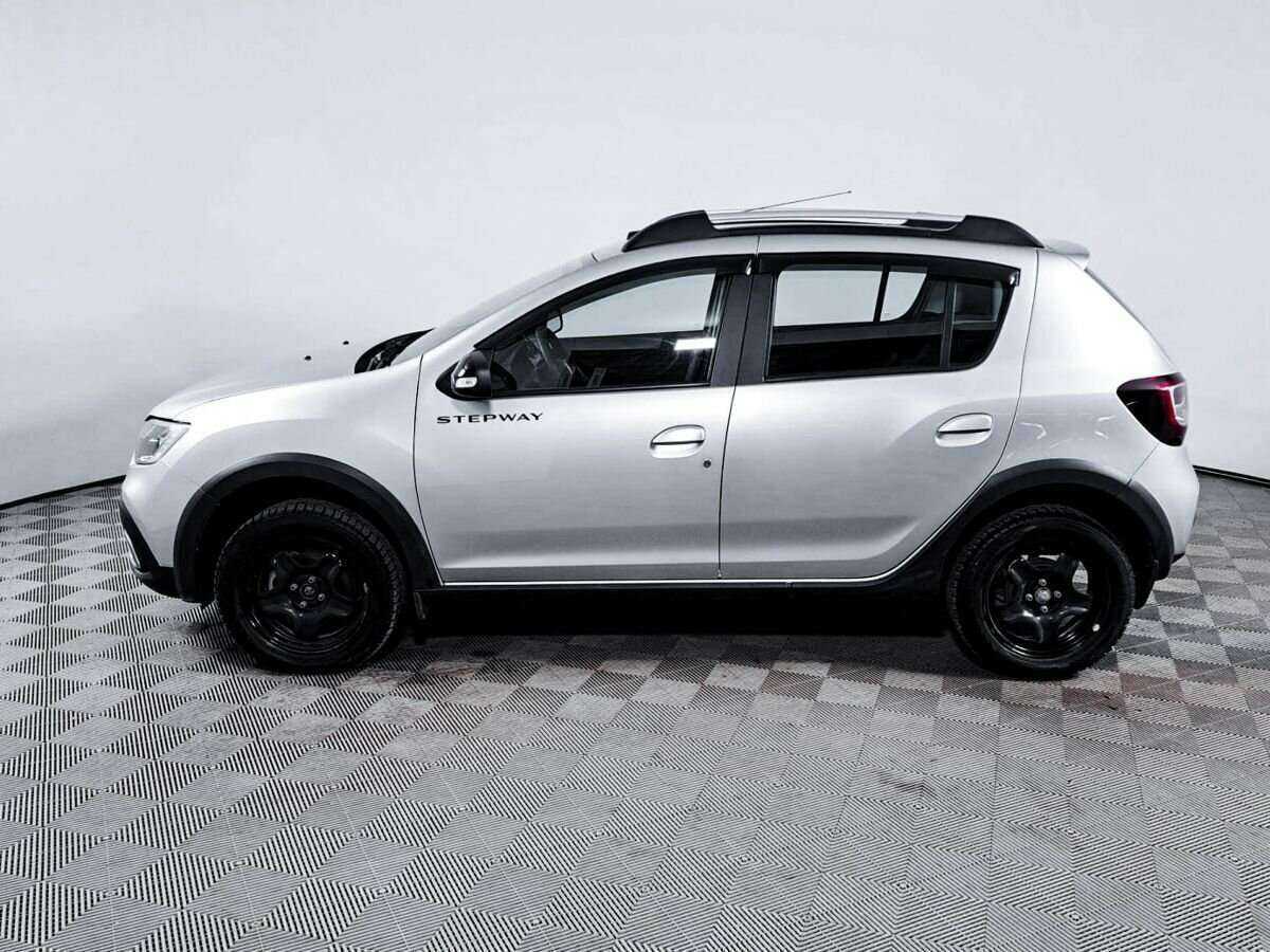 Renault Sandero с пробегом — 2022 год. Фото: #7