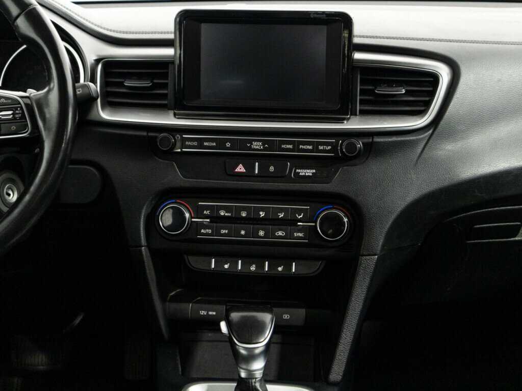 Kia Ceed с пробегом — 2019 год. Фото: #13