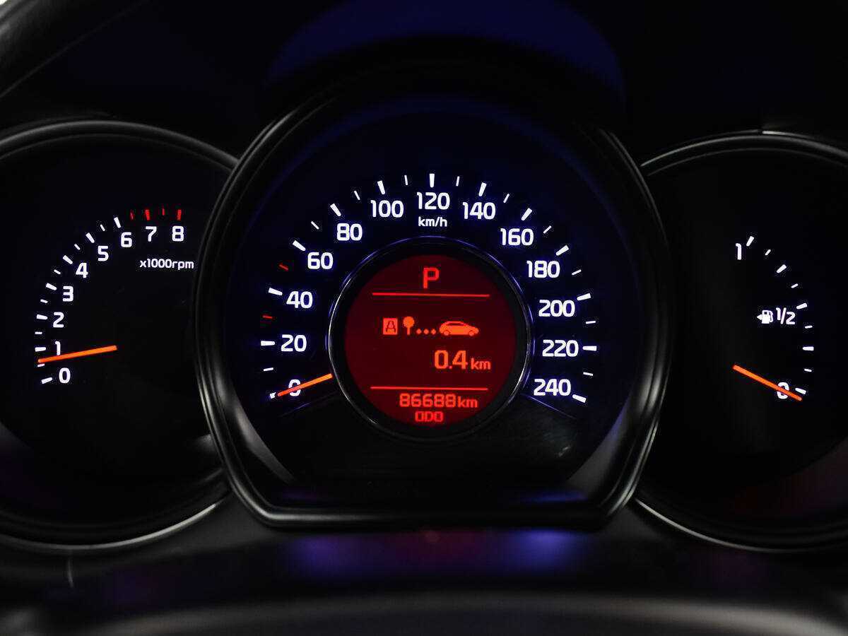 Kia Ceed с пробегом — 2017 год. Фото: #10