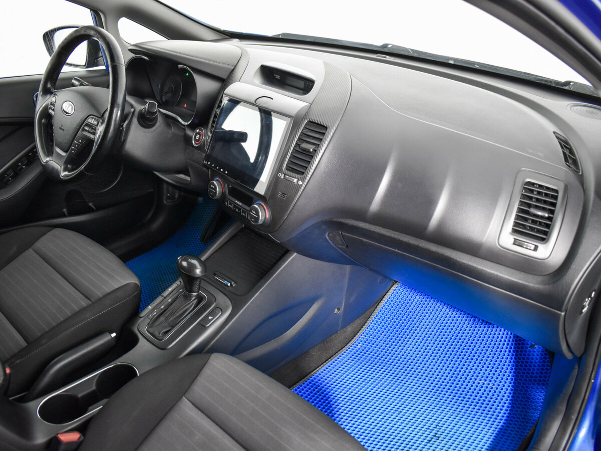 Kia Cerato с пробегом — 2014 год. Фото: #11