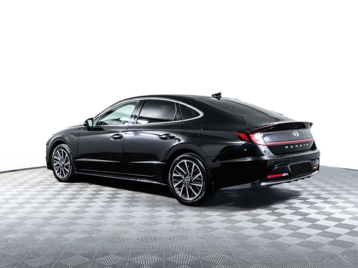 Hyundai Sonata с пробегом — 2022 год. Фото: #6