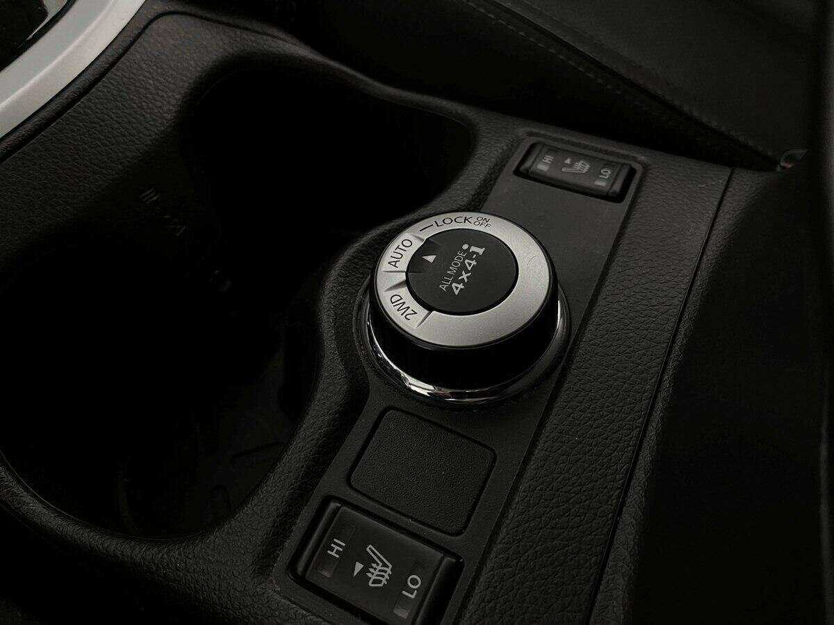 Nissan Qashqai с пробегом — 2015 год. Фото: #11