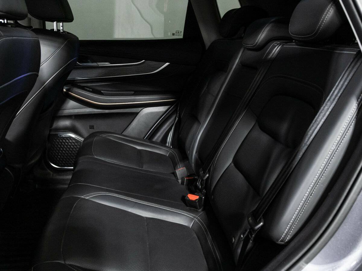 EXEED LX с пробегом — 2022 год. Фото: #9