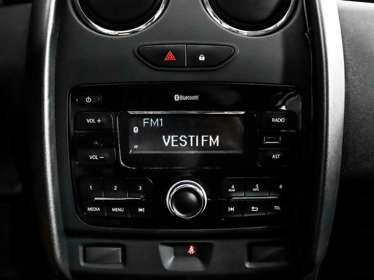 Renault Duster с пробегом — 2017 год. Фото: #12