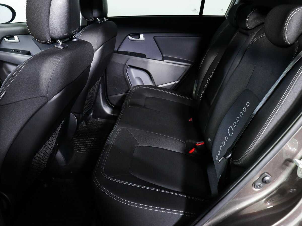 Kia Sportage с пробегом — 2014 год. Фото: #6