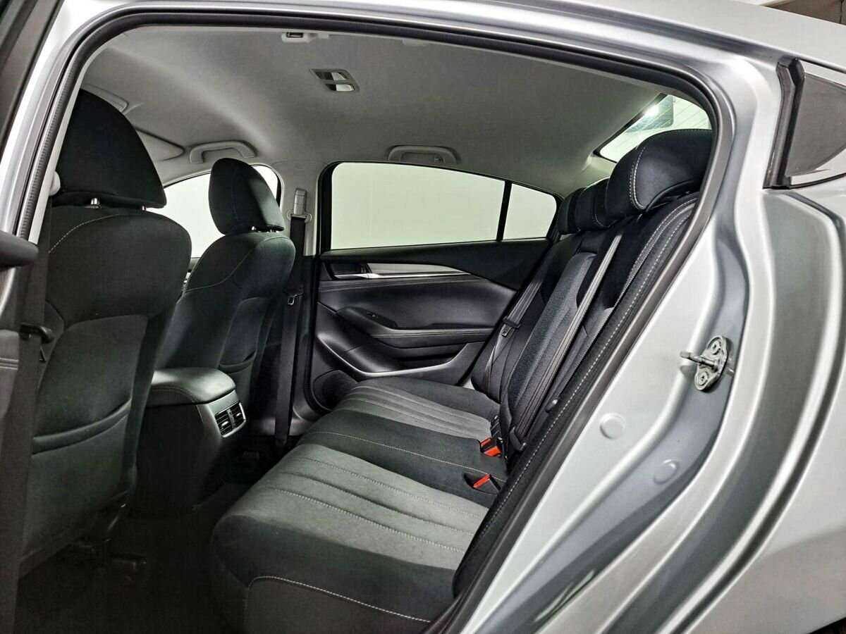 Mazda 6 с пробегом — 2019 год. Фото: #9