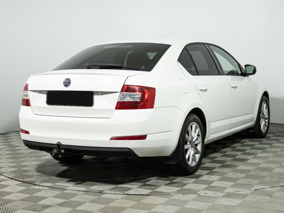 Skoda Octavia с пробегом — 2014 год. Фото: #3